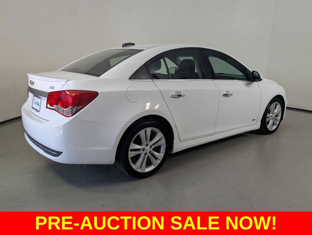 Used 2015 Chevrolet Cruze LTZ w/ Sun, Sound and Sport Package FWD image 6