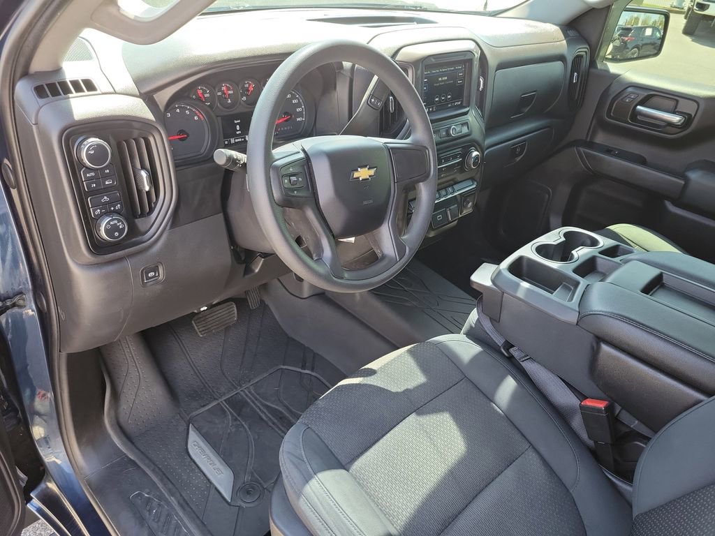 Used 2019 Chevrolet Silverado 1500 Custom w/ Custom Value Package image 20