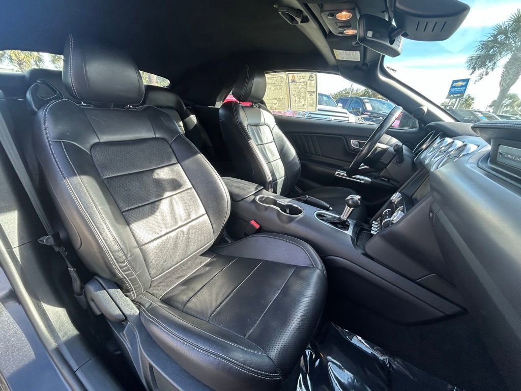 Used 2023 Ford Mustang Premium image 28