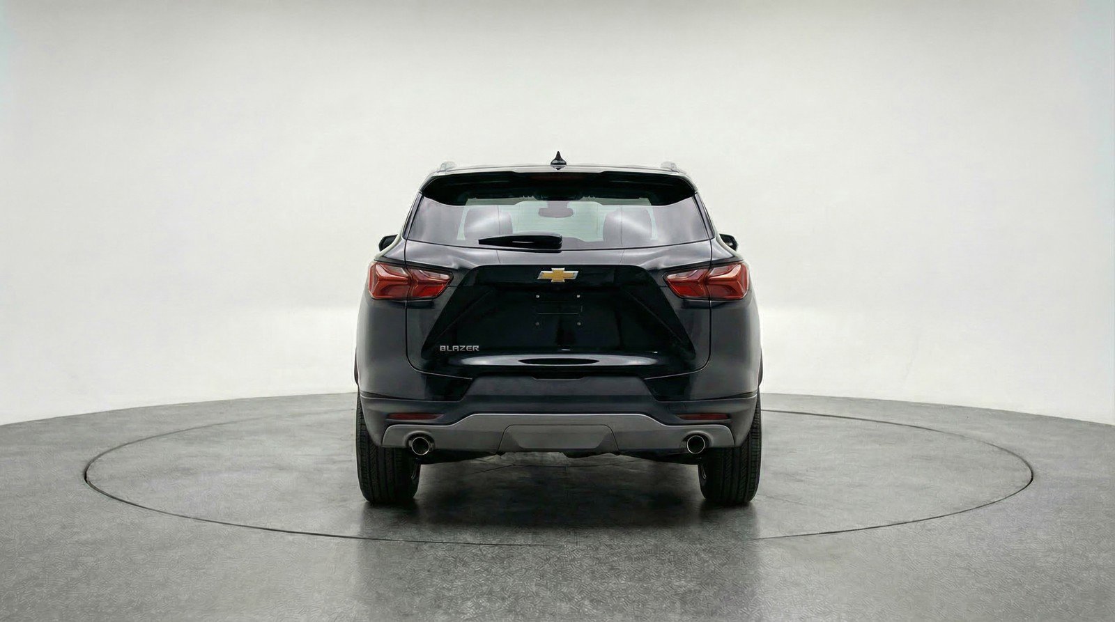 Used 2025 Chevrolet Blazer LT image 7