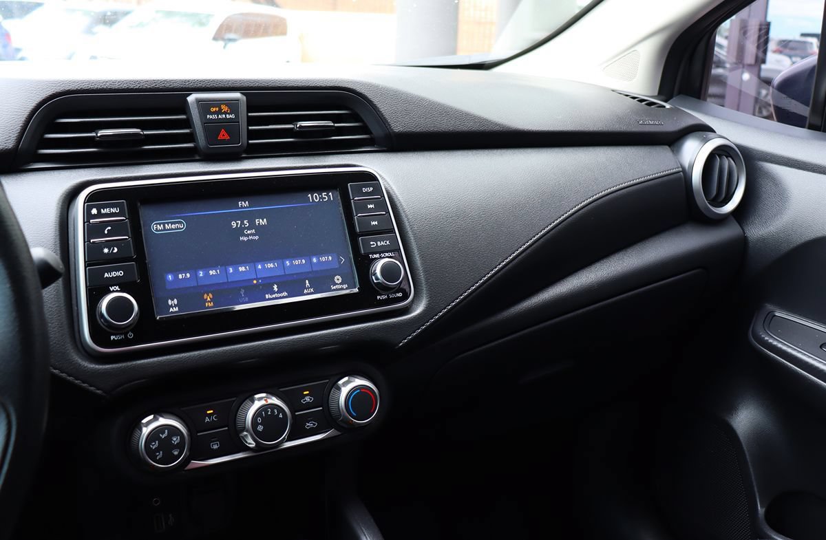 Used 2024 Nissan Versa S w/ Trunk Package FWD image 43