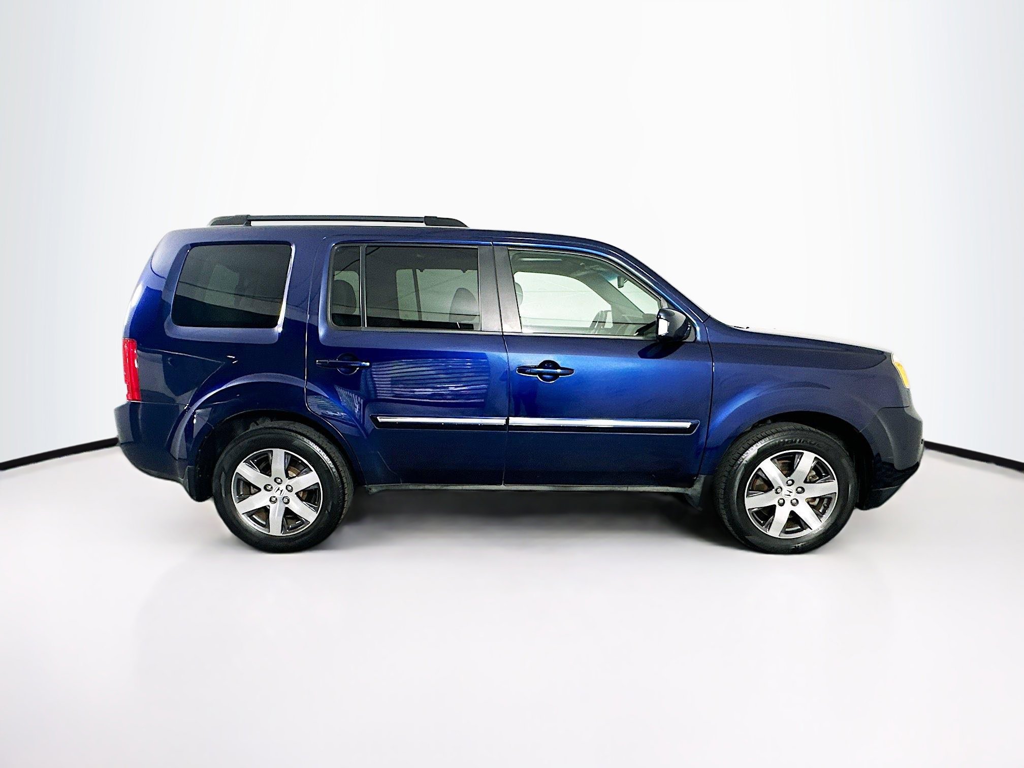 Used 2013 Honda Pilot Touring image 10