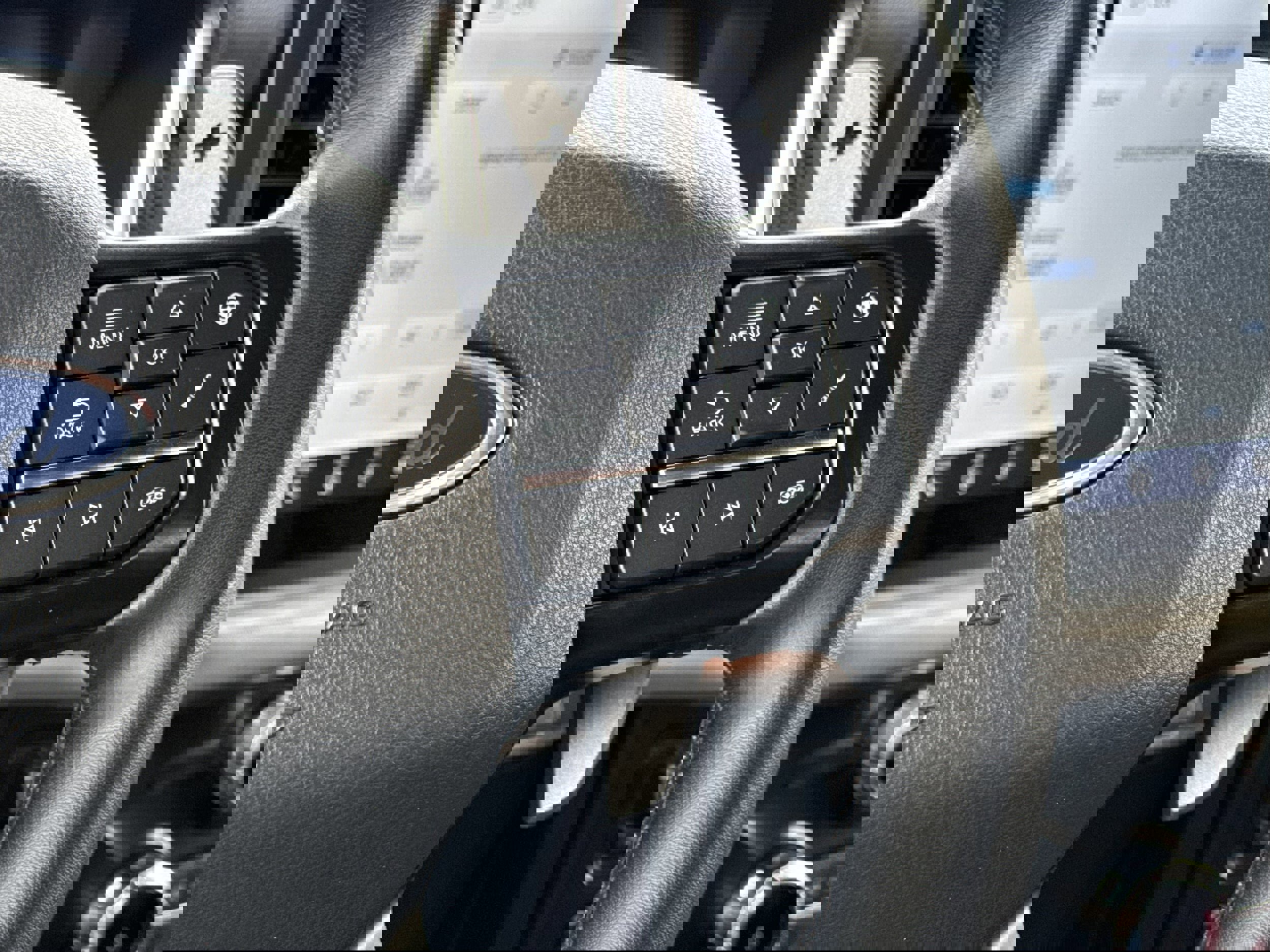 Certified 2022 Ford F150 Raptor w/ Equipment Group 801A High image 23