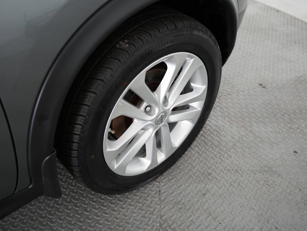 Used 2013 Nissan Juke SV AWD/4WD image 43