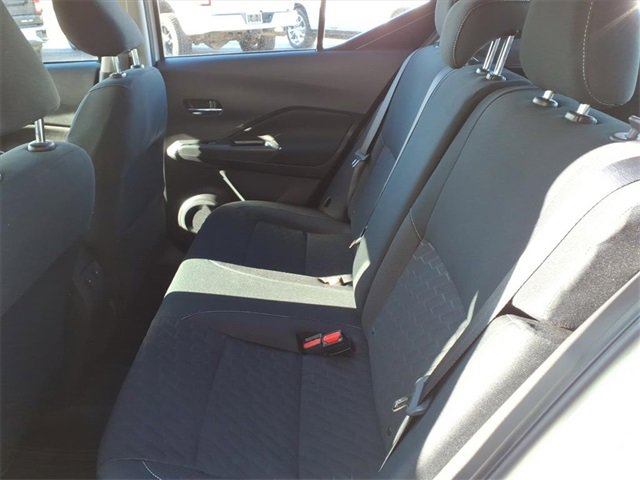 Used 2024 Nissan Kicks SV image 12