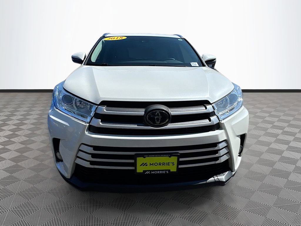 Used 2018 Toyota Highlander XLE AWD/4WD image 2
