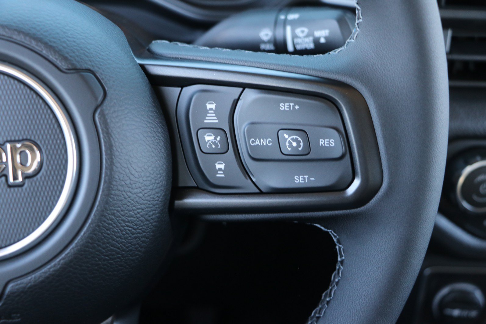 New 2026 Jeep Gladiator Mojave AWD/4WD image 18