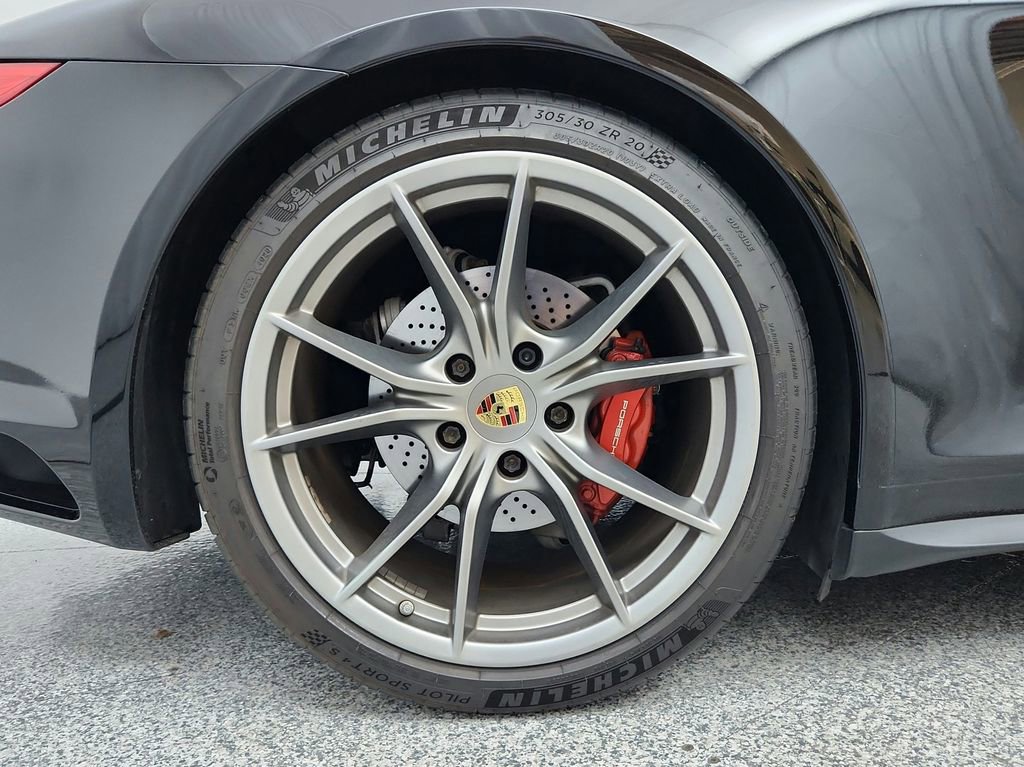 Used 2017 Porsche 911 Carrera 4S image 38