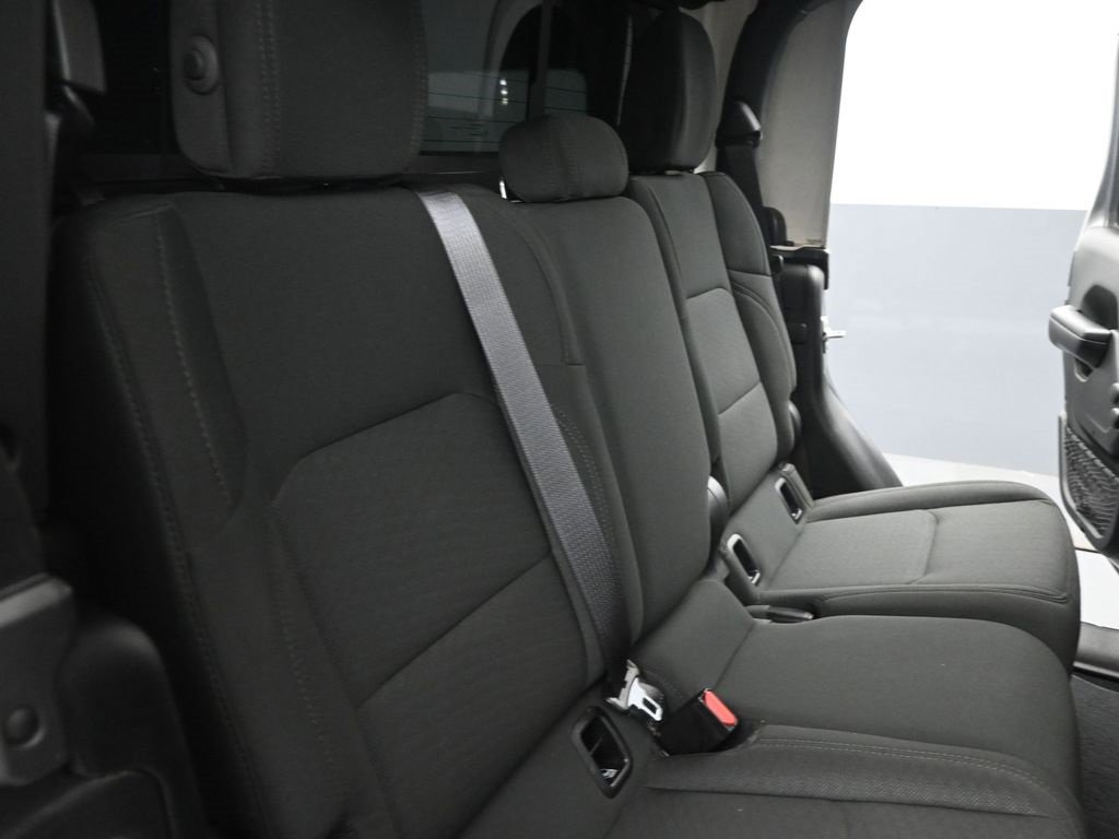 Used 2021 Jeep Gladiator Sport image 24