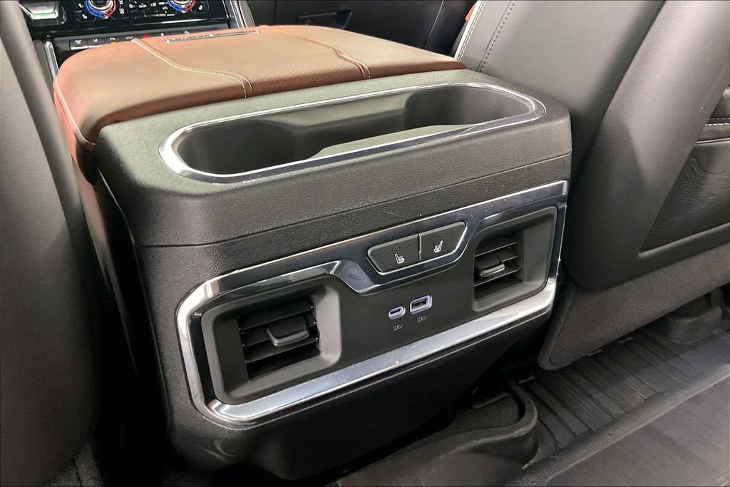 Certified 2025 GMC Sierra 2500 Denali Ultimate w/ Max Trailering Package AWD/4WD image 10