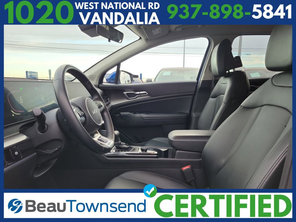 Used 2023 Kia Sportage EX image 16