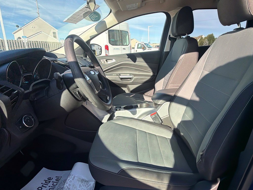 Used 2016 Ford Escape SE FWD image 28