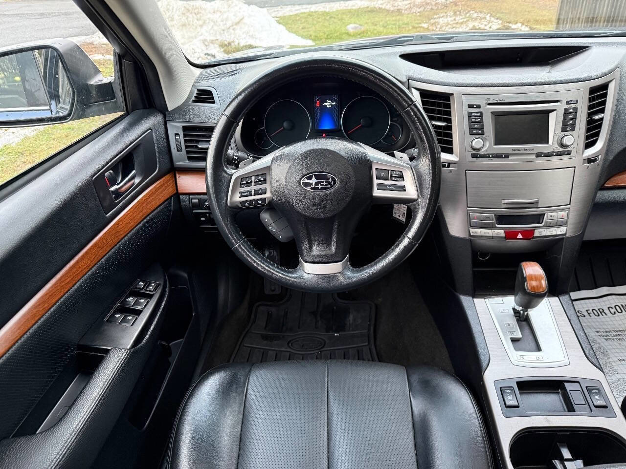 Used 2014 Subaru Outback 2.5i Limited w/ Moonroof Package image 13