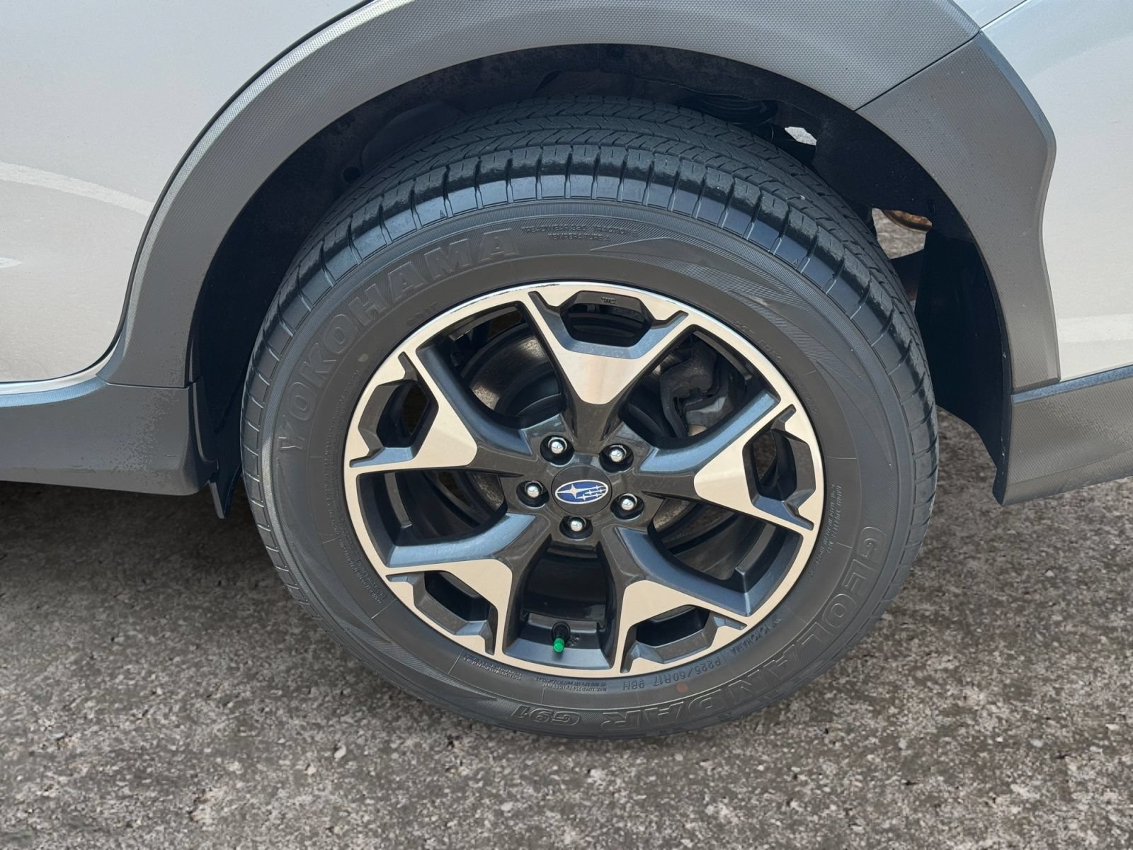 Used 2019 Subaru Crosstrek 2.0i Premium w/ Moonroof Package AWD/4WD image 15