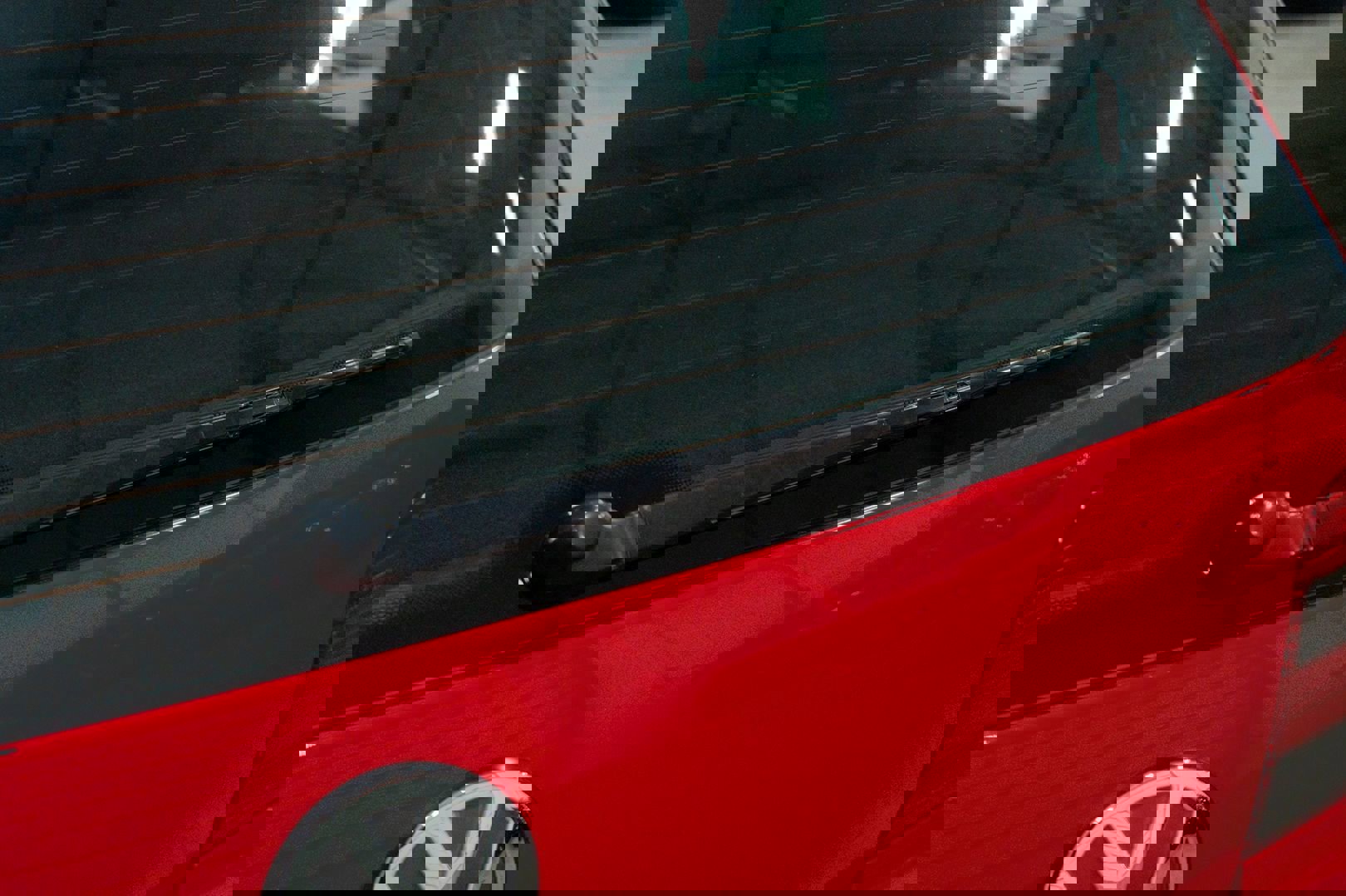 Used 2004 Volkswagen R32 image 10