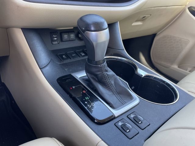 Used 2017 Toyota Highlander XLE image 21