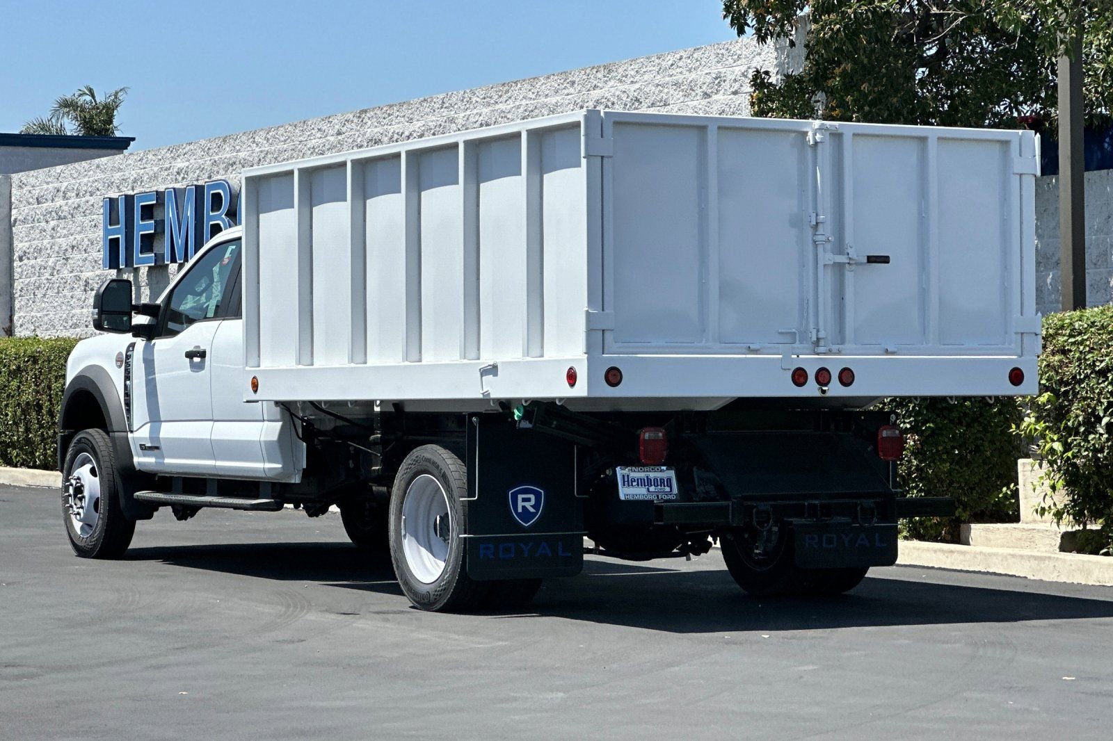 New 2024 Ford F550 2WD SuperCab Super Duty image 6