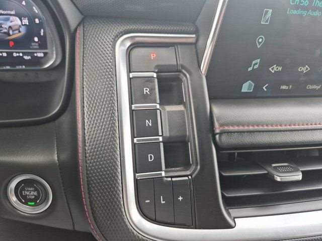 Used 2022 Chevrolet Suburban RST w/ Luxury Package AWD/4WD image 15