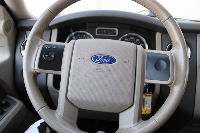 Used 2013 Ford Expedition EL XL image 18