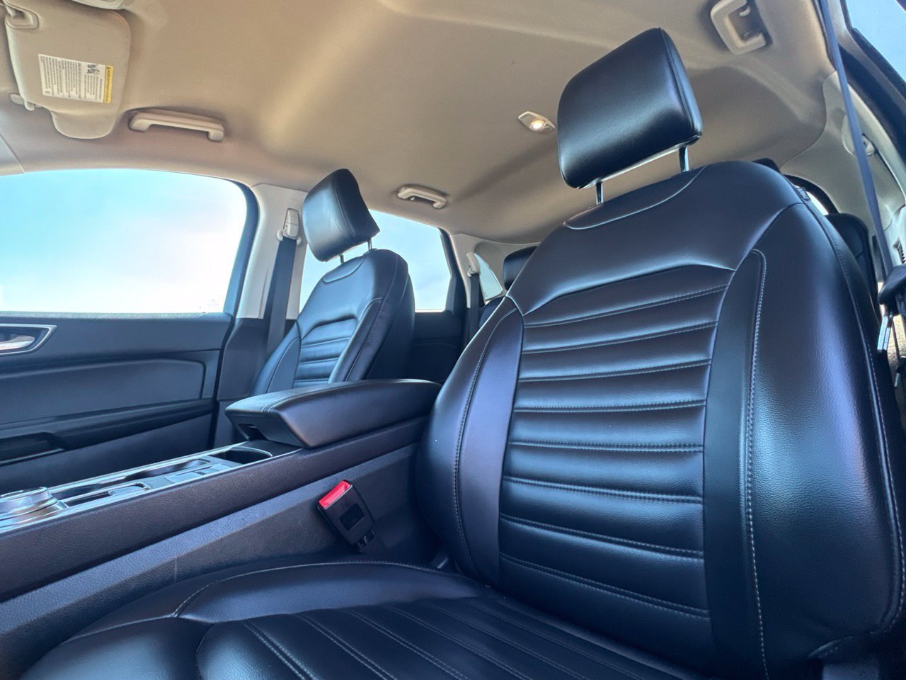 Used 2024 Ford Edge SEL AWD/4WD image 42
