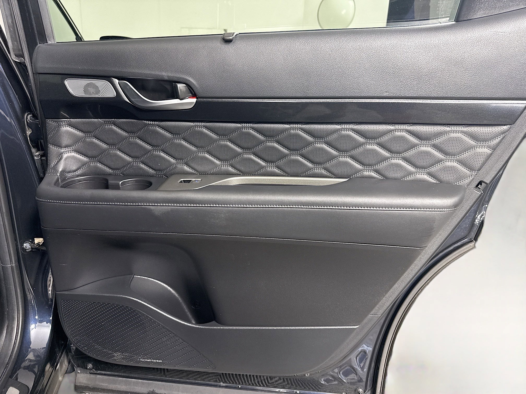 Used 2022 Hyundai Palisade Calligraphy image 28