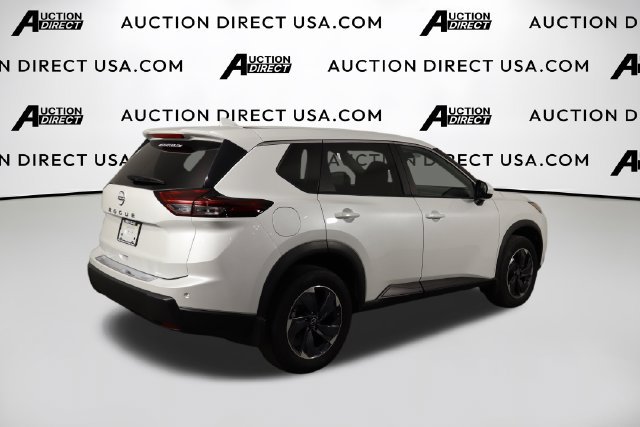 Used 2025 Nissan Rogue SV FWD image 36