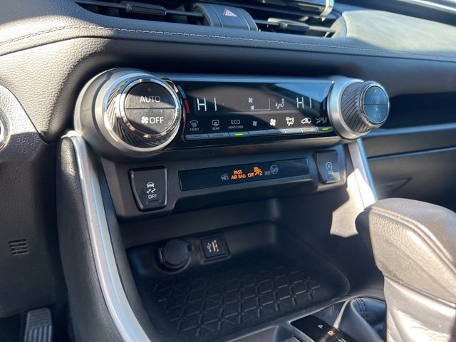 Used 2024 Toyota RAV4 XLE image 25