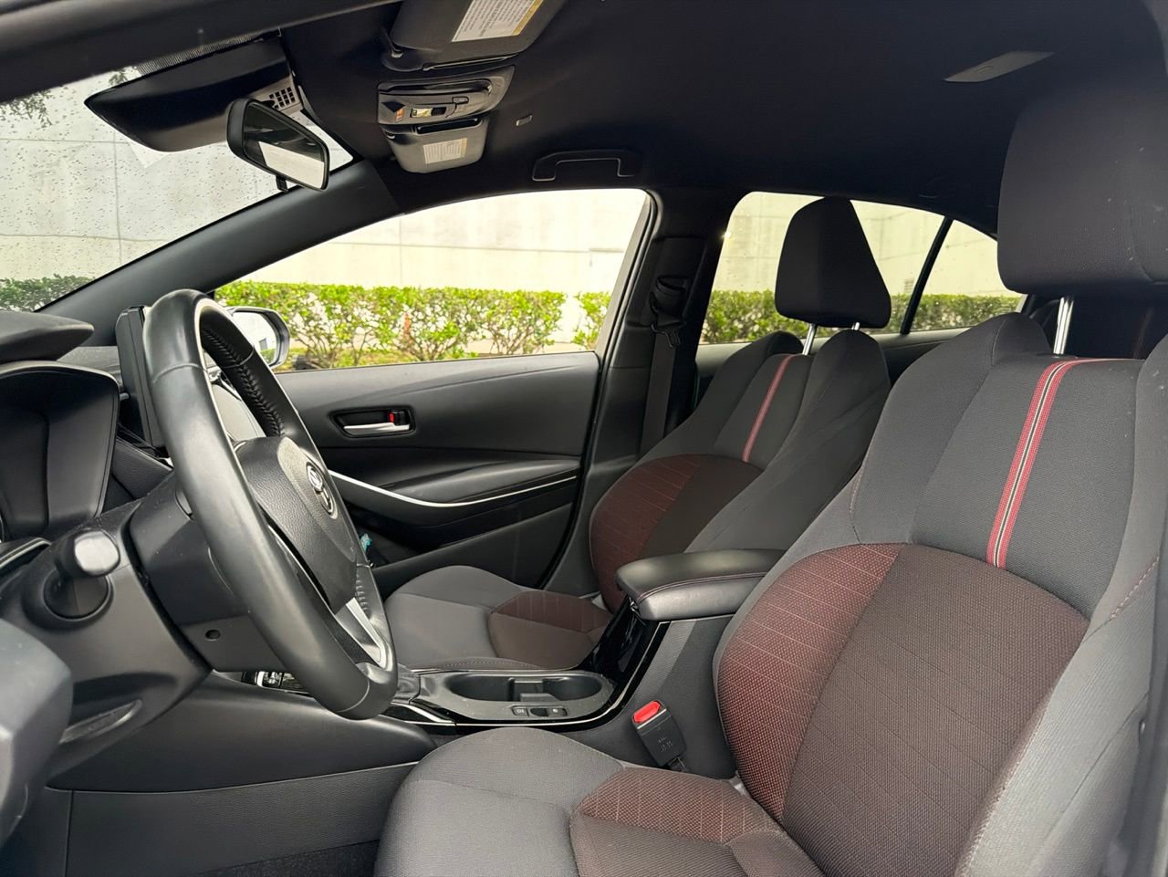 Used 2024 Toyota Corolla SE FWD image 9
