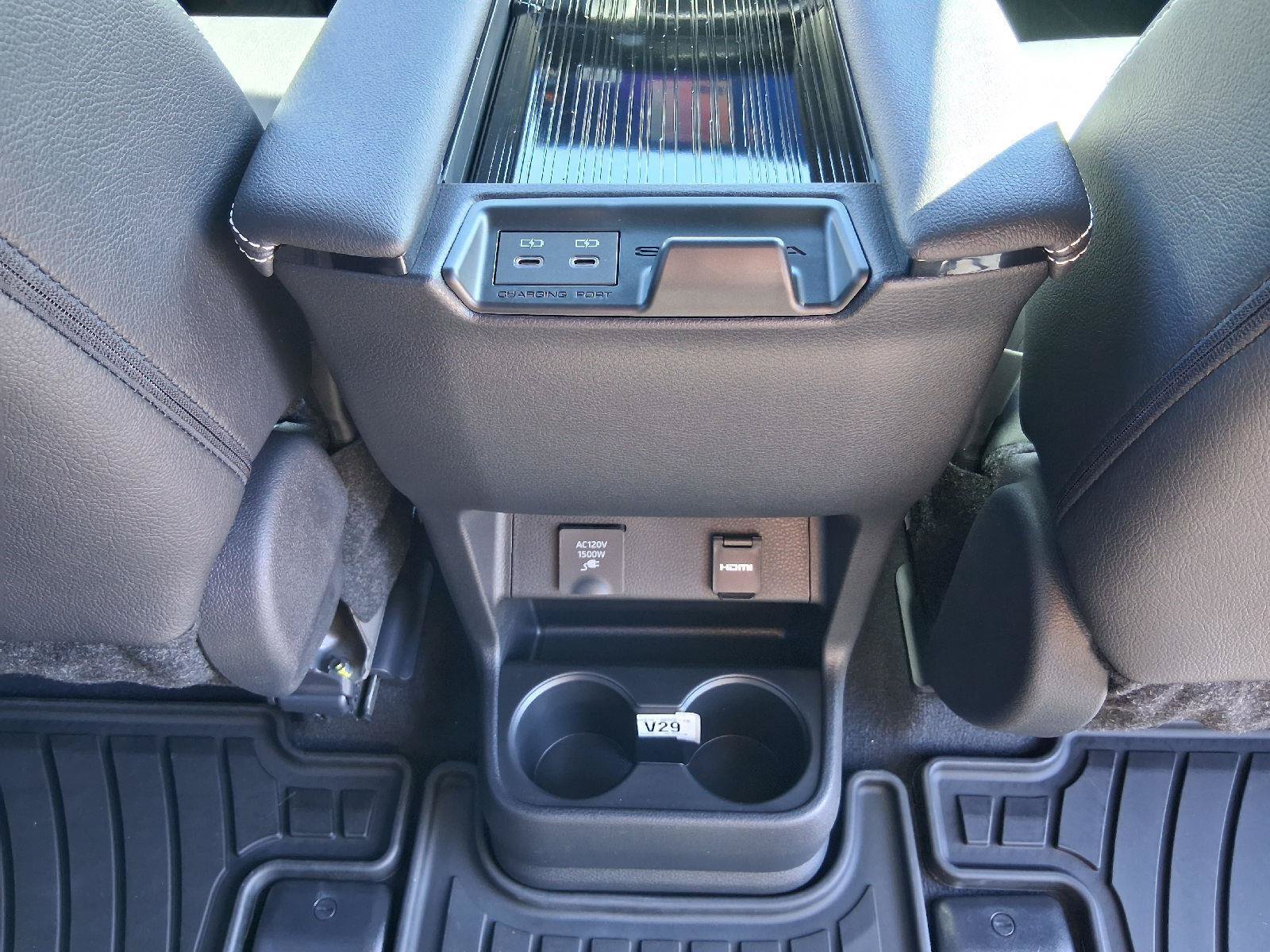 New 2026 Toyota Sienna XSE FWD image 21