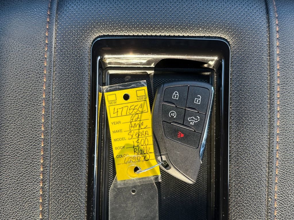 Used 2022 GMC Sierra 1500 AT4 w/ AT4 Preferred Package image 27