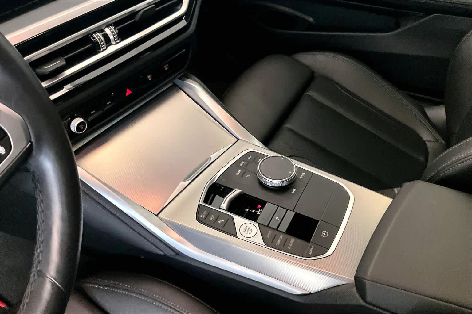 Used 2024 BMW M440i Coupe w/ Premium Package RWD image 14