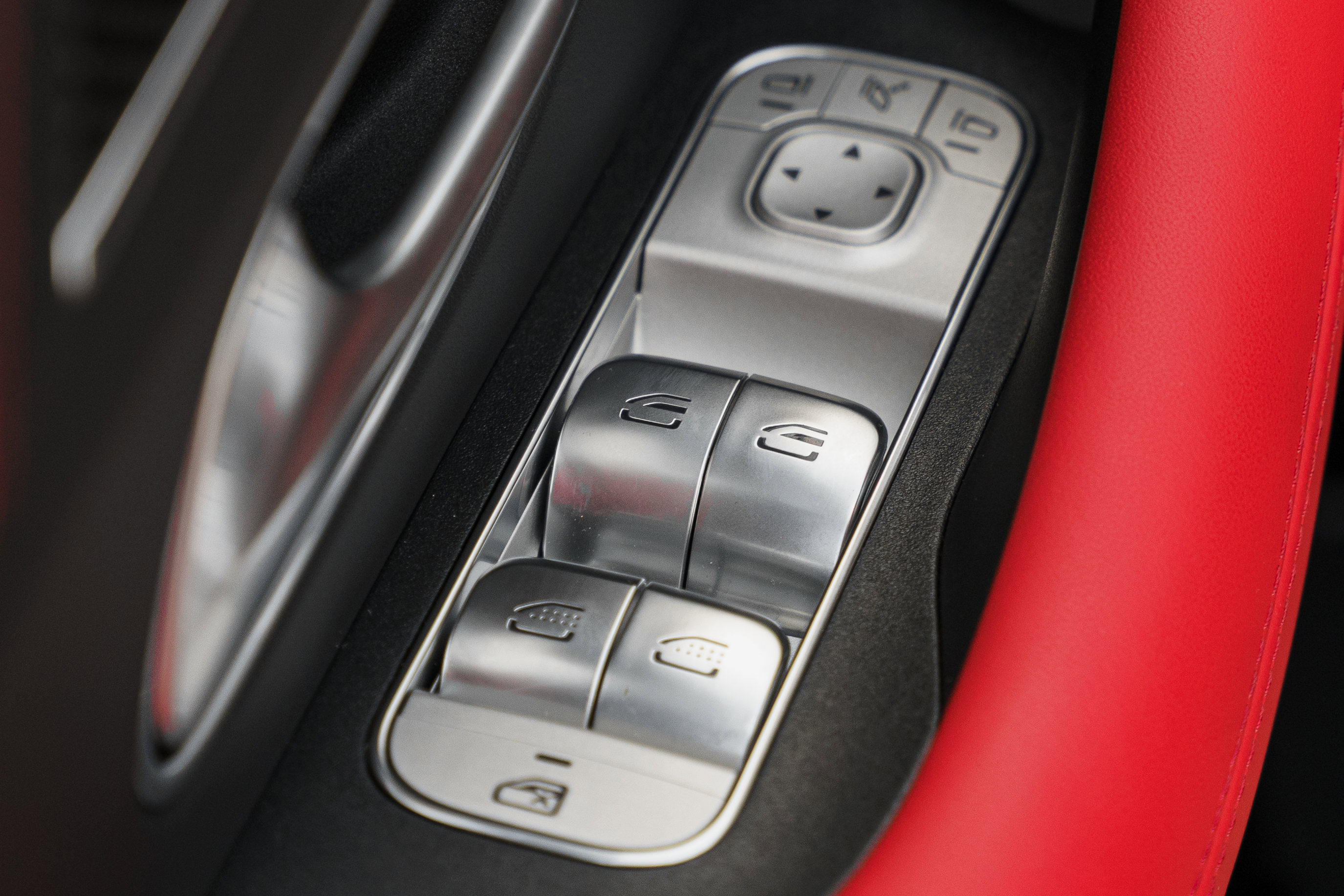 Used 2025 Mercedes-Benz GLE 63 AMG S image 24