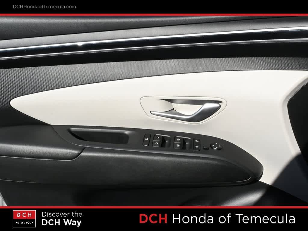 Used 2023 Hyundai Tucson SEL AWD/4WD image 16