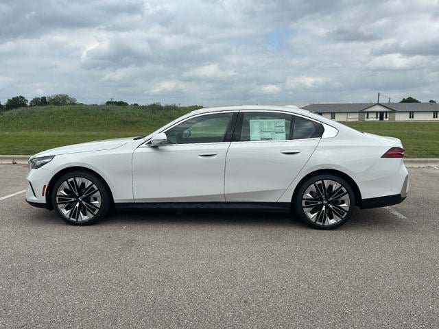 New 2026 BMW 530i w/ Premium Package RWD image 34