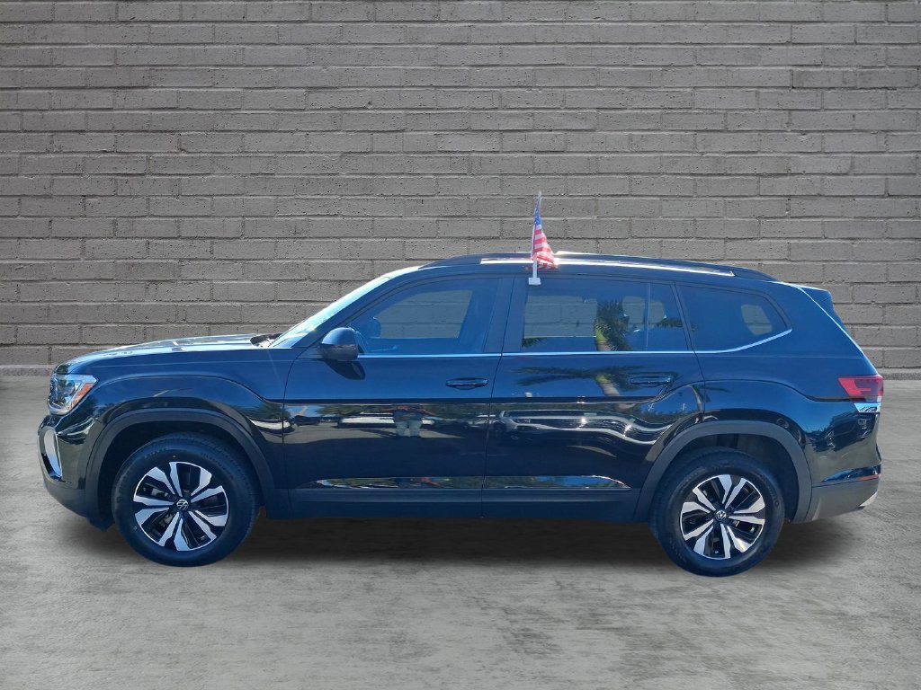 Used 2024 Volkswagen Atlas SE FWD image 4