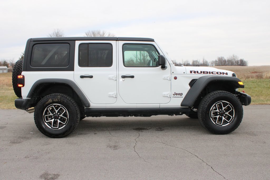 Used 2024 Jeep Wrangler Unlimited Rubicon image 8