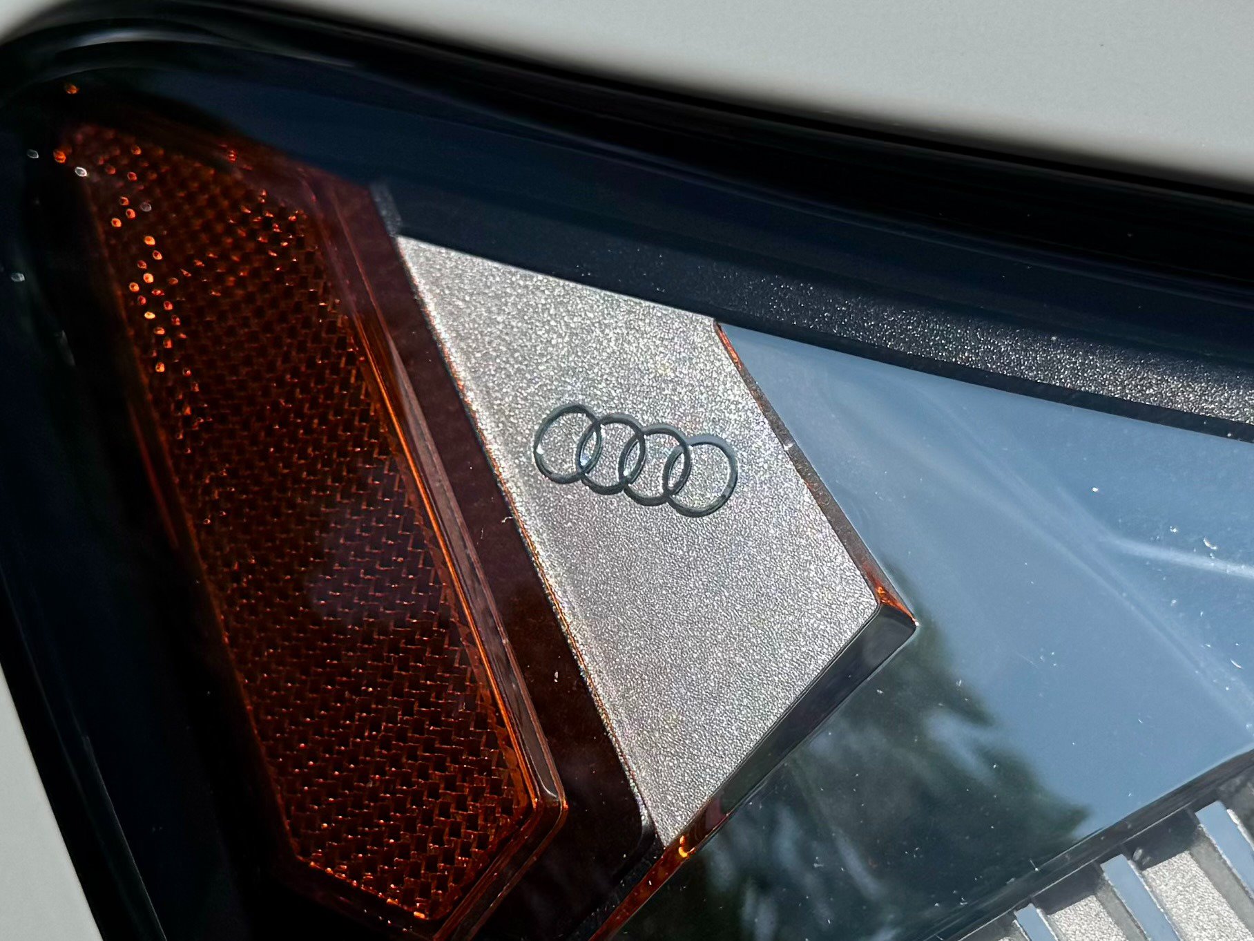Used 2024 Audi Q4 e-tron Premium Plus AWD/4WD image 35