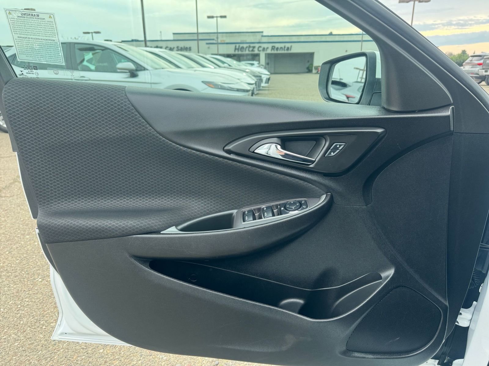 Used 2024 Chevrolet Malibu LT image 20