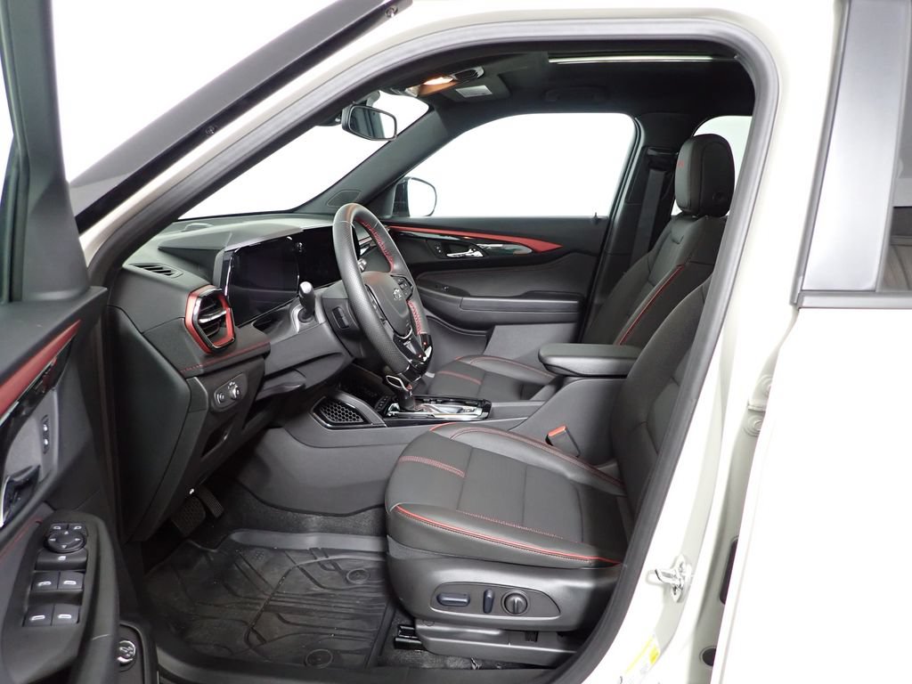 Used 2026 Chevrolet TrailBlazer RS w/ Convenience Package AWD/4WD image 24