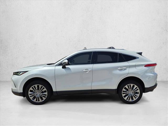 Used 2024 Toyota Venza XLE AWD/4WD image 9