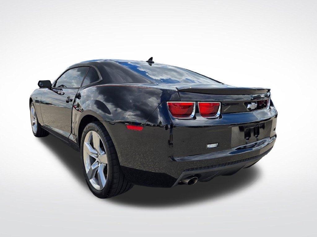 Used 2010 Chevrolet Camaro LT w/ RS Package RWD image 5