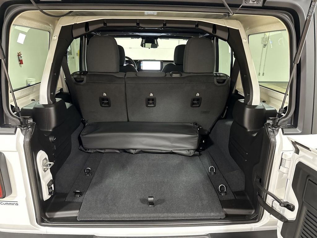 New 2026 Jeep Wrangler Sport S image 10