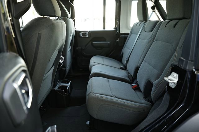 Used 2024 Jeep Wrangler Sport image 23