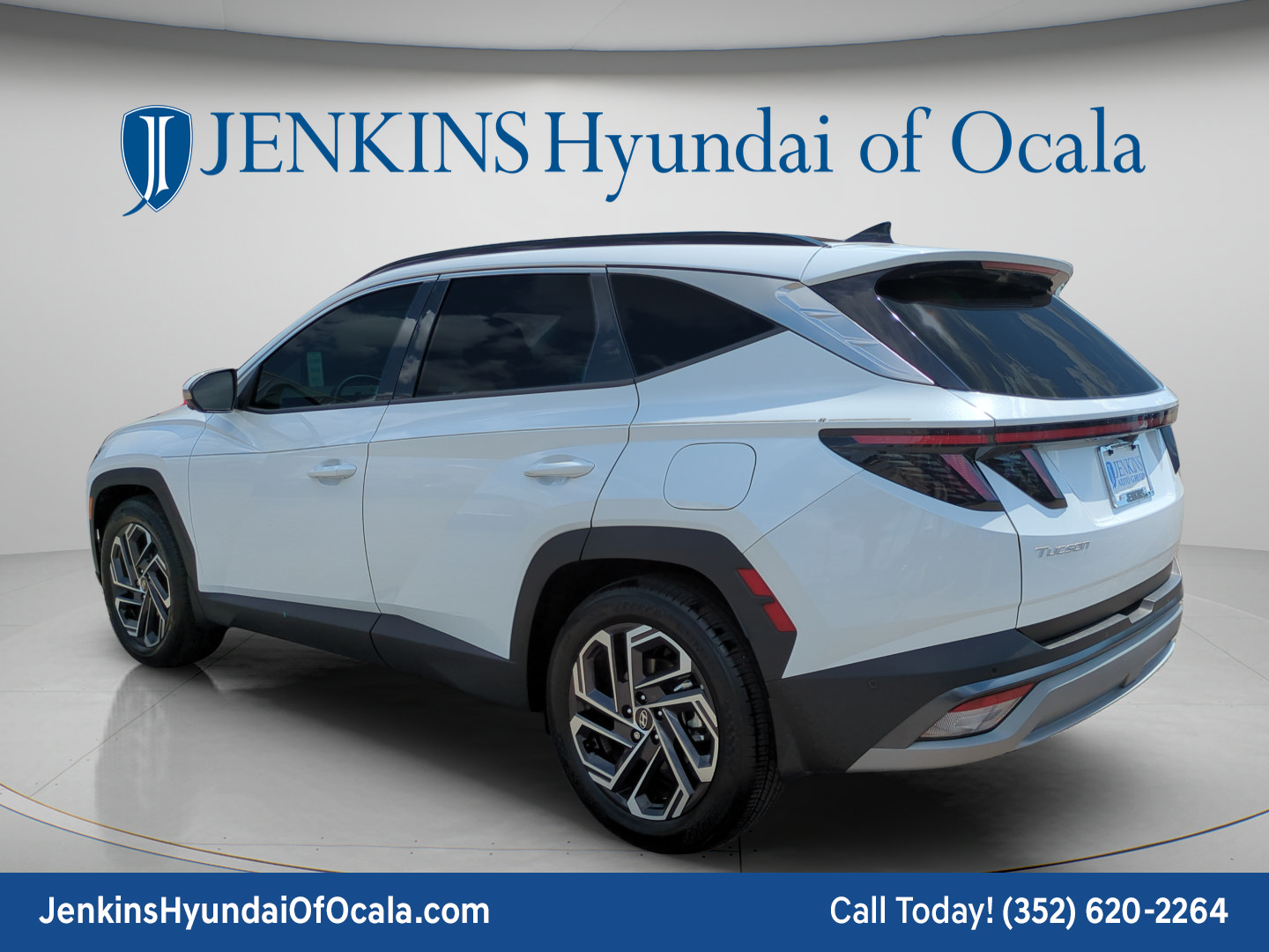 Certified 2025 Hyundai Tucson Limited FWD image 5
