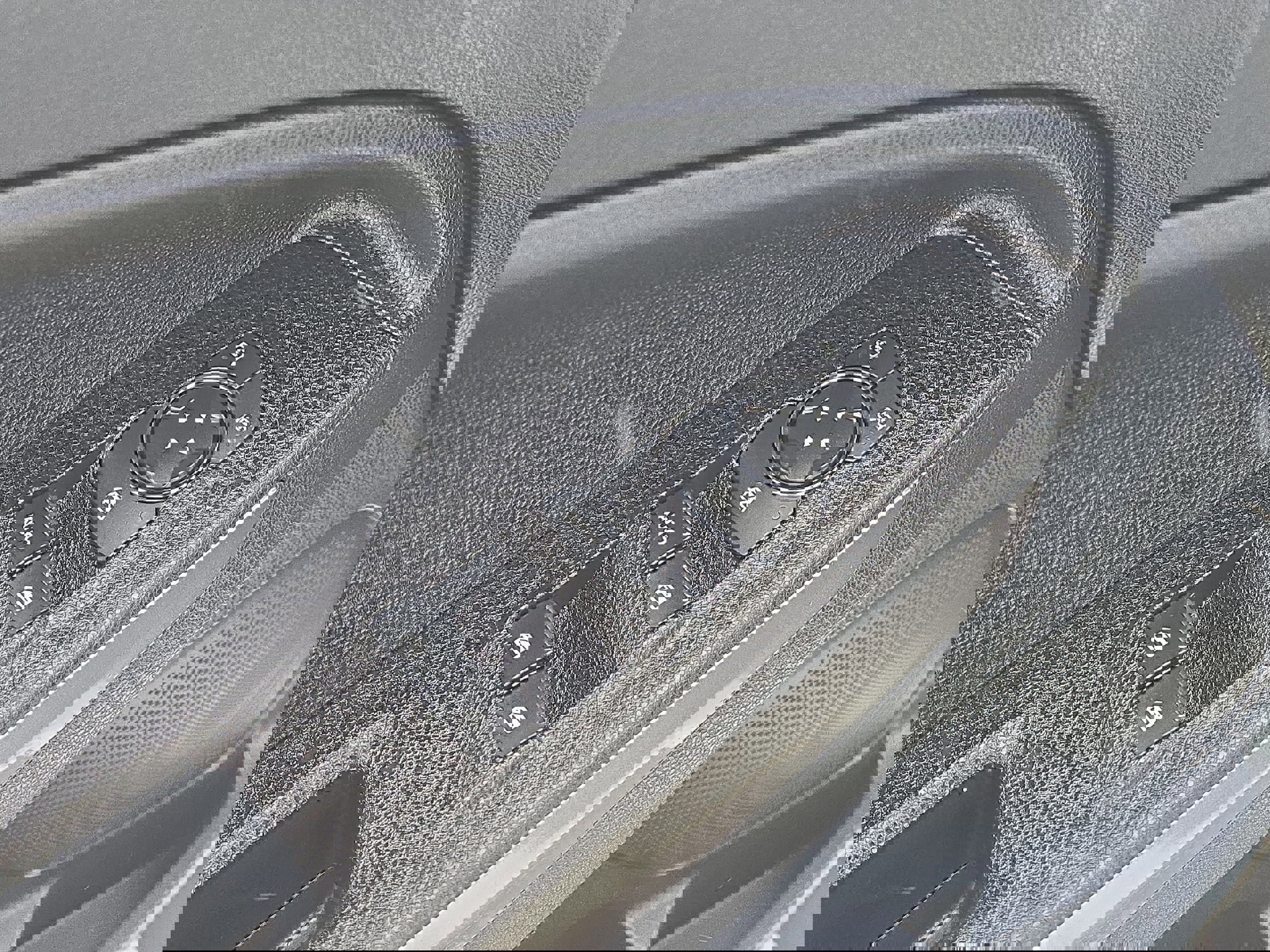 Used 2019 Ford EcoSport SES w/ SES Black Appearance Package image 15