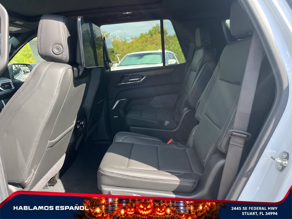 New 2026 GMC Yukon Denali w/ Denali Reserve Package AWD/4WD image 11