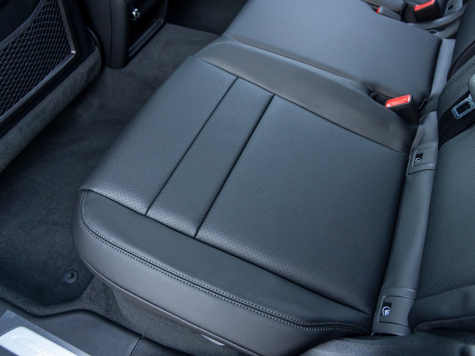 New 2026 Porsche Cayenne image 40