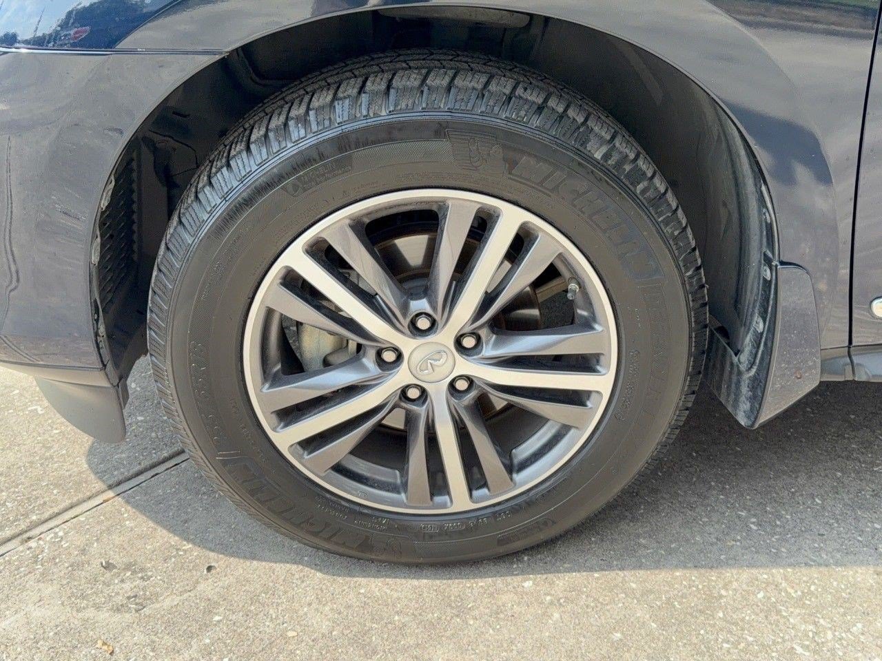 Used 2016 INFINITI QX60 FWD w/ Premium Plus Package image 13