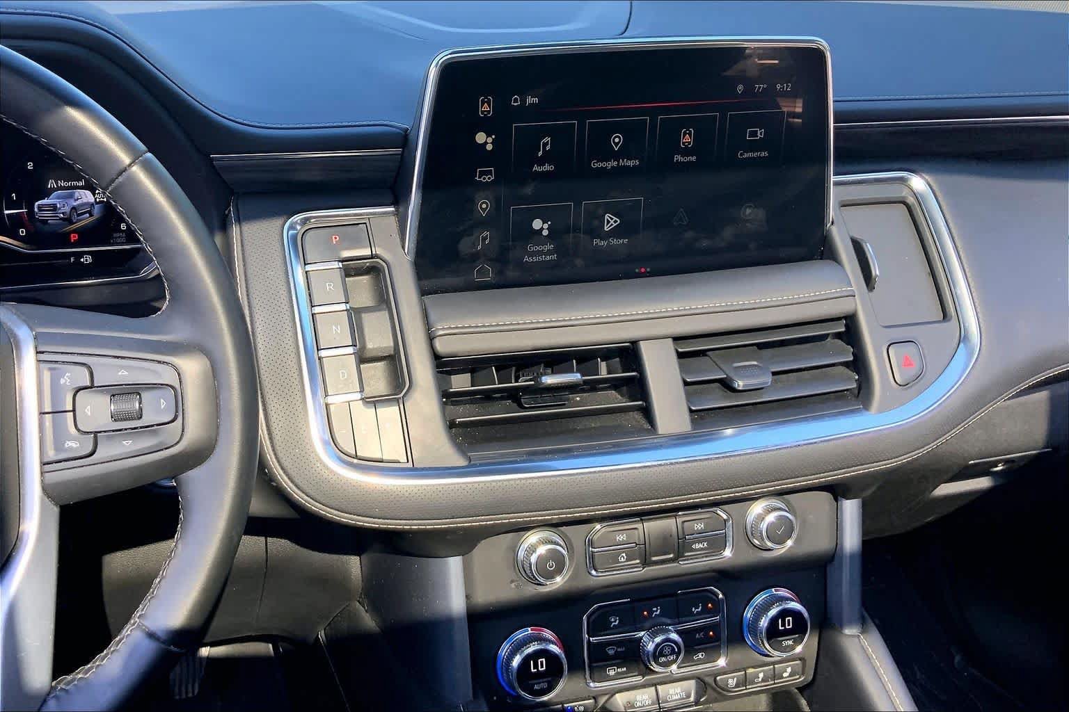 Used 2023 GMC Yukon SLT AWD/4WD image 7