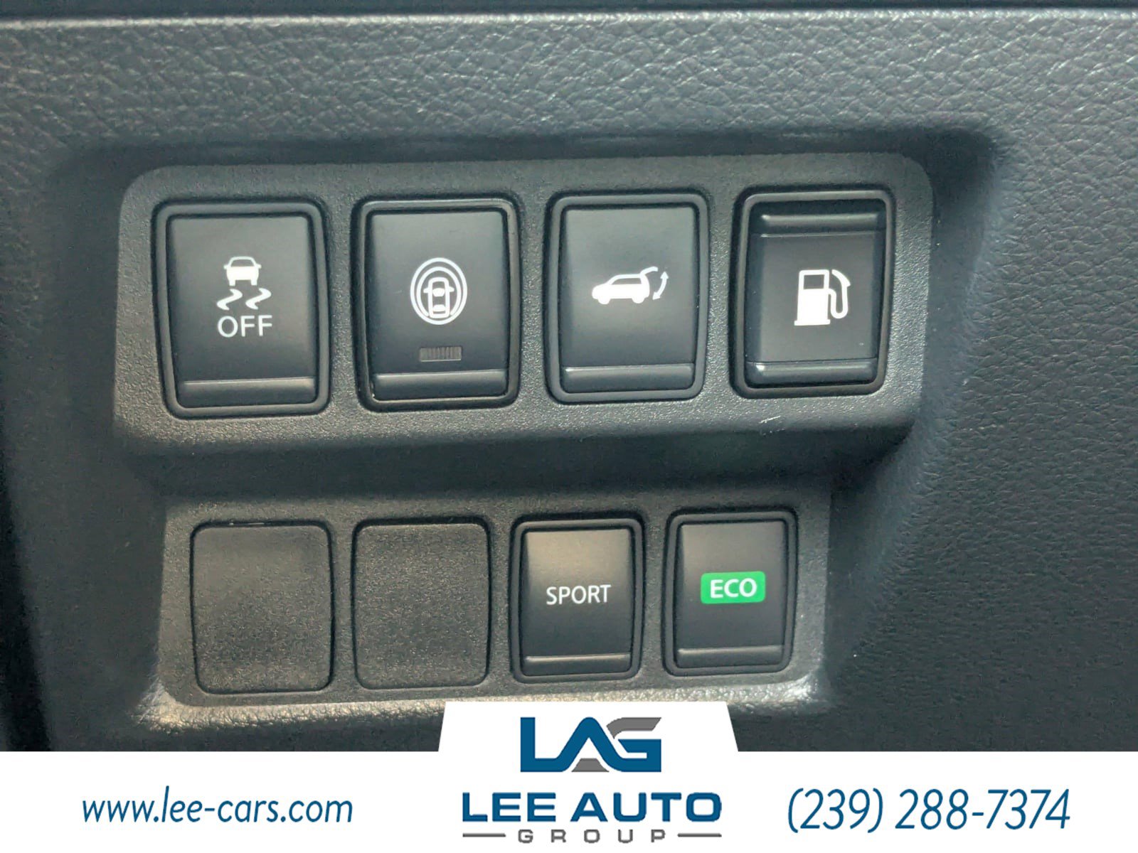 Used 2020 Nissan Rogue SV image 20